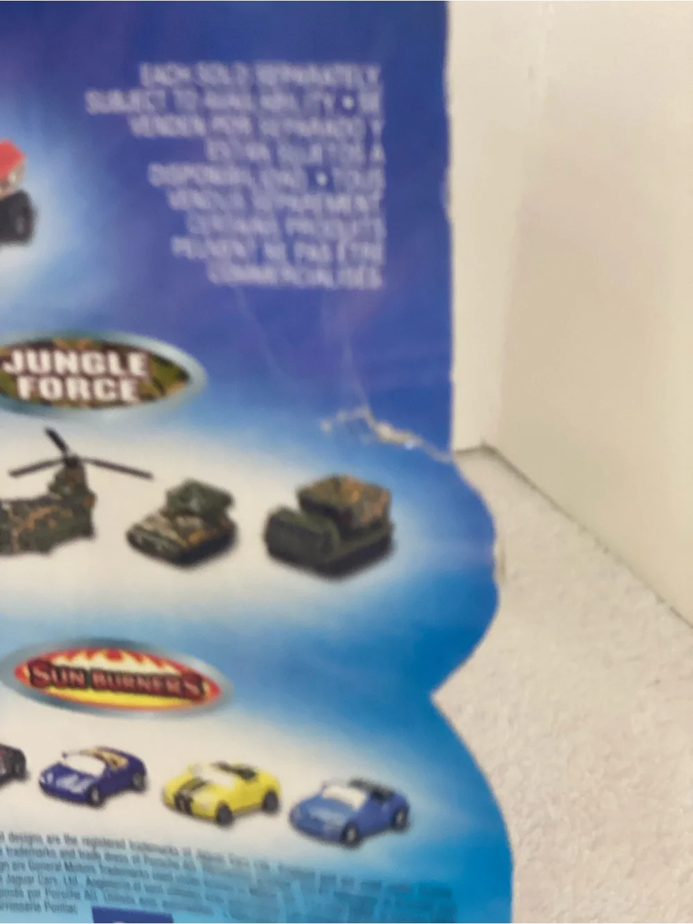Hot Wheels Atomix Jungle Force Camouflage Military Vehicle Set  Five Camouflage